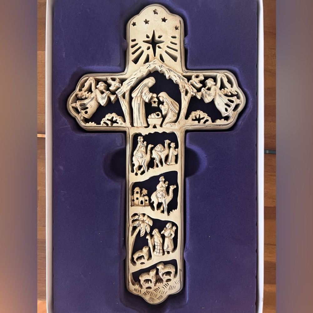 Holiday Christmas Cross
